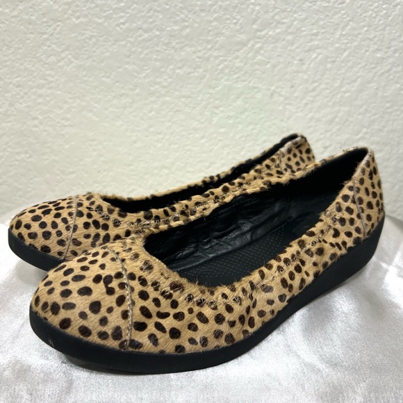 Fitflop Spotted Animal Print Ballet Flats Calf Hair Size 8.5